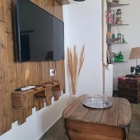 Vlami's House Andros