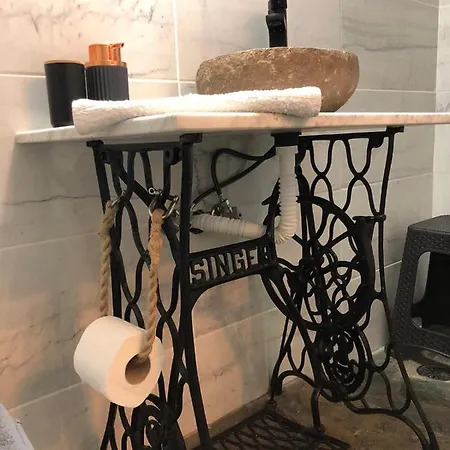 Vlami's House Andros