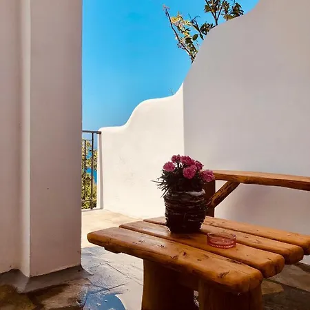 Vlami's House Andros